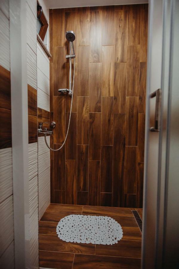 Apartman Vejama Josipdol Exteriér fotografie