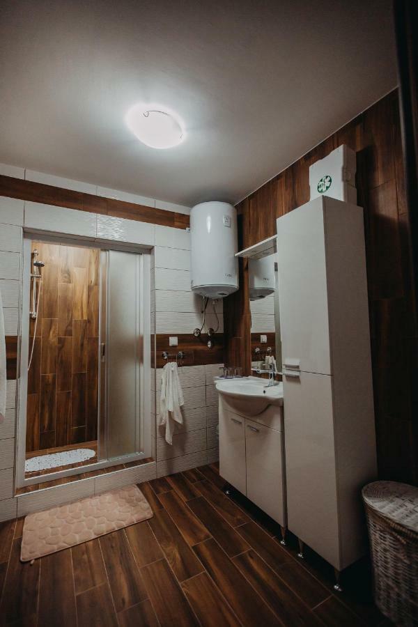 Apartman Vejama Josipdol Exteriér fotografie