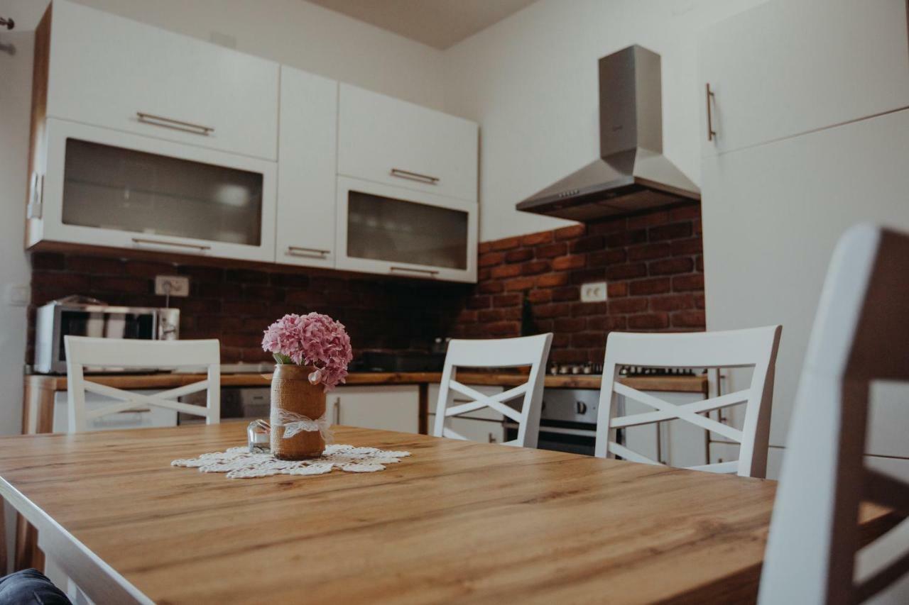 Apartman Vejama Josipdol Exteriér fotografie